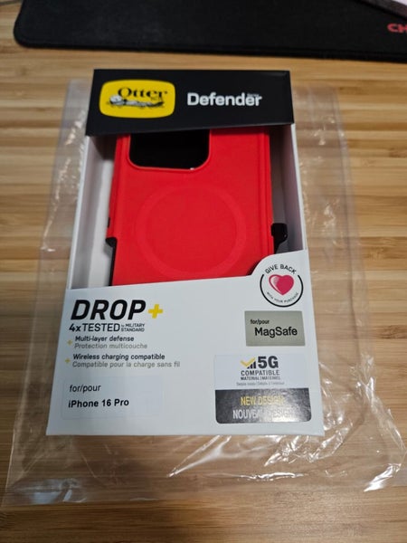 iPhone 16 Pro / 16Pro otterbox Defender Magsafe Case (0753) - GreshamTech