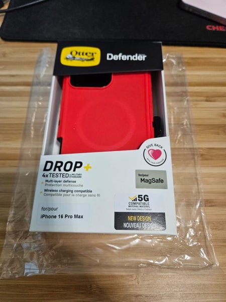 iPhone 16 Pro Max / 16Pro Max otterbox Defender Magsafe Case (0754) - GreshamTech