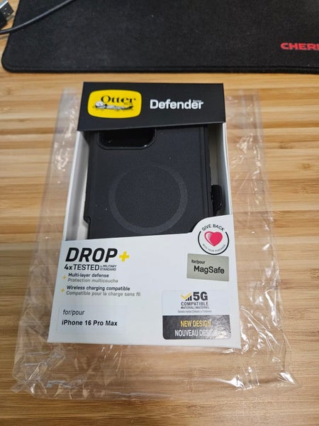 iPhone 16 Pro Max / 16Pro Max otterbox Defender Magsafe Case (0750) - GreshamTech