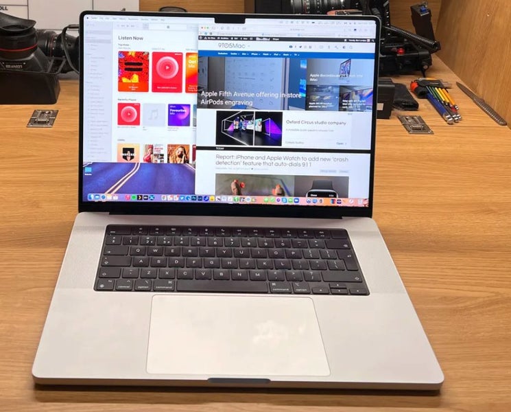 Macbook Pro 16 2023 M3 Max 64GB+1TB Like New PING ( A2991 , mini LED Display ) - GreshamTech