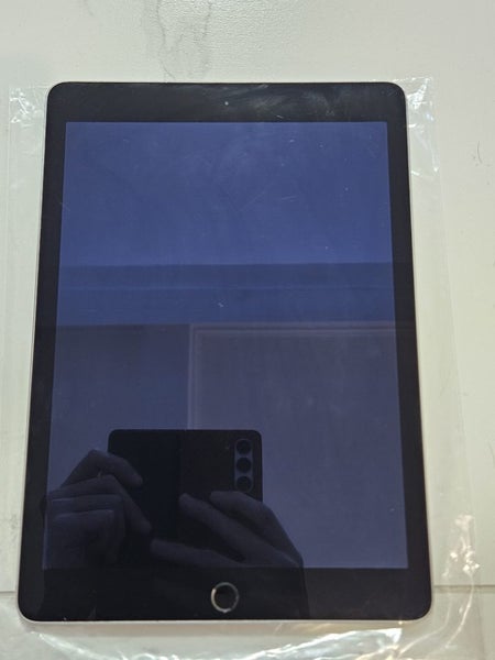 iPad Air 2 2014 64GB WIFI software bypassed (A1566 / 9.7'' inch) 0772 - GreshamTech