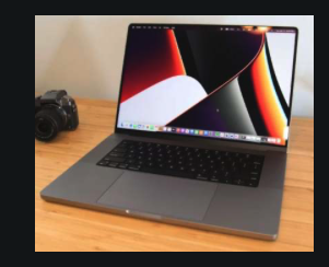 Macbook and Tablet - GreshamTech