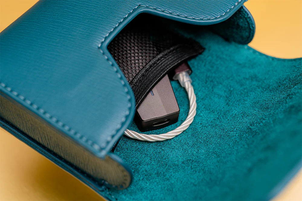 DUNU VULKAN 2 2DD+6BA In-ear Headphone - GreshamTech