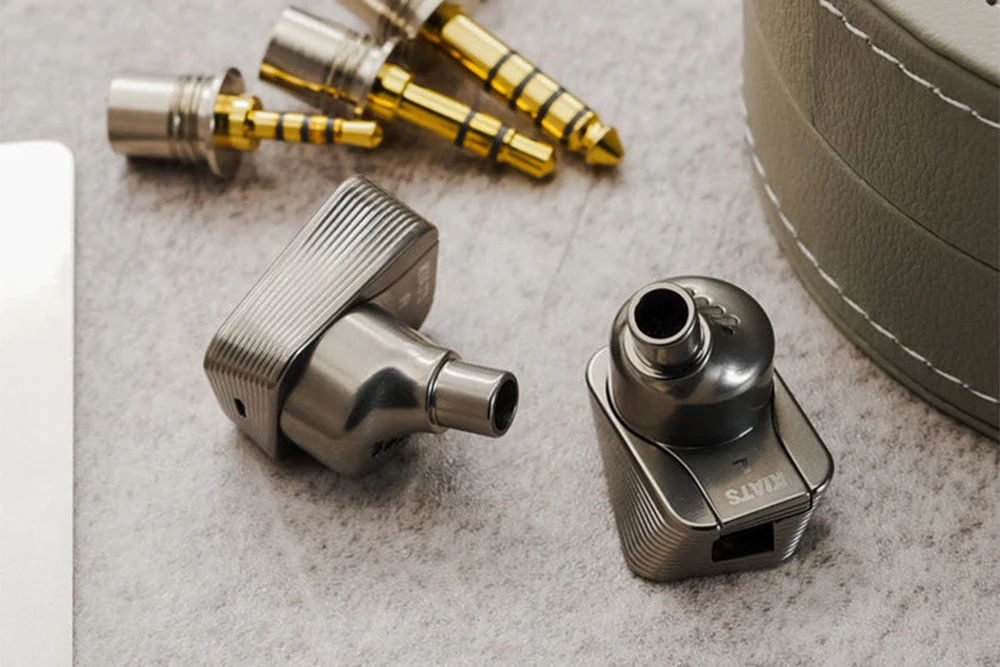 SOFTEARS TURII TI In-ear Headphone - GreshamTech