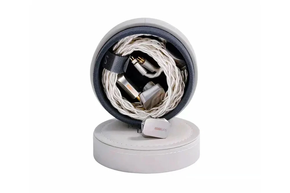 SOFTEARS TURII TI In-ear Headphone - GreshamTech