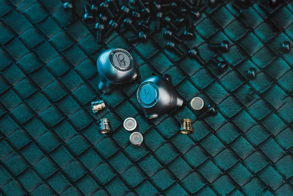 SHANLING MG800 Dynamic Drivers In-Ear Headphone - GreshamTech