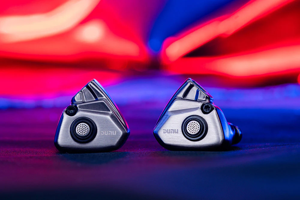 DUNU TITAN S Dynamic Driver In-Ear Headphone - GreshamTech