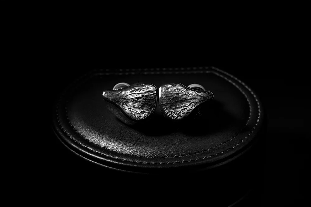 IOAUDIO SOGNO 2DD+6BA In-Ear Headphone - GreshamTech