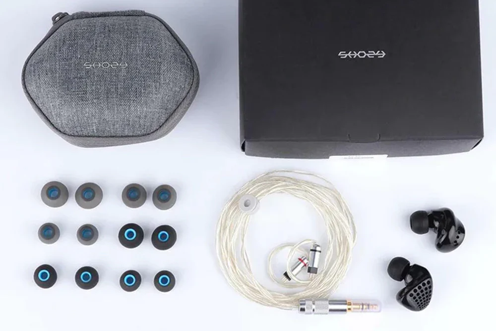 SHOZY Black Hole Dynamic Driver In-Ear Headphone - GreshamTech