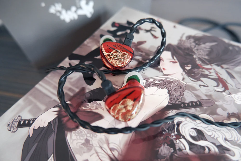 TANGZU x HBB XUAN NV Dual Dynamic Drivers In-Ear Headphone - GreshamTech