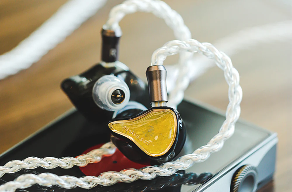 SHANLING Regal 2DD+4BA+2Planar In-ear Headphone - GreshamTech