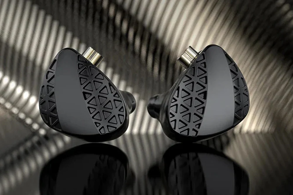 TRN MT3 Dynamic In-ear Headphone - GreshamTech