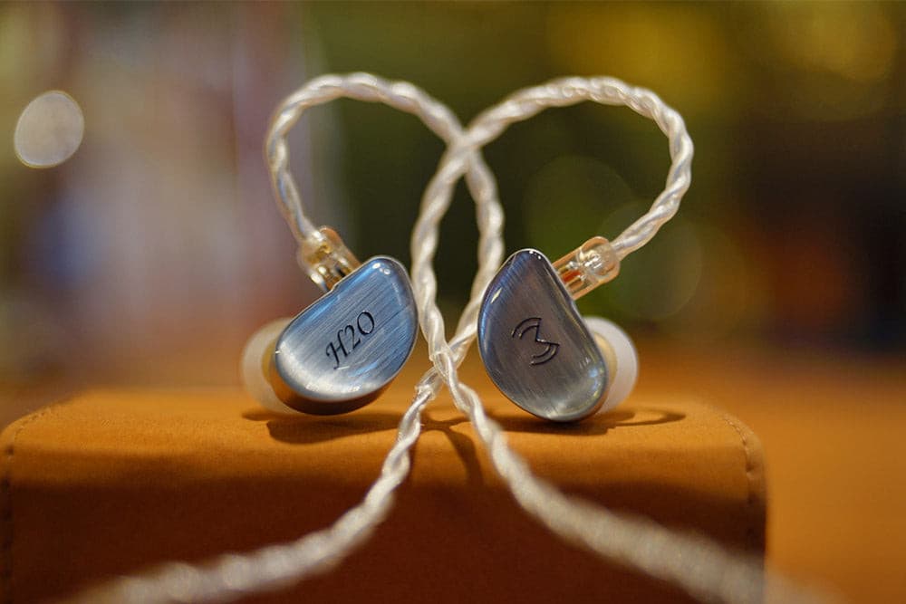 MOJI MONICA H2O 1DD+2BA In-Ear Headphone - GreshamTech