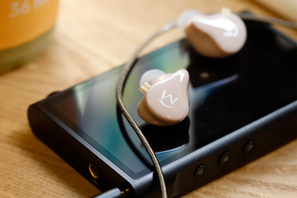 SHANLING Myryad MUSIC 1 9mm Dynamic Driver In-ear Earphone - GreshamTech