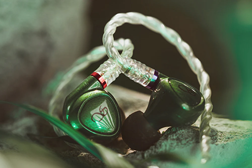 SHANLING MG100 Dynamic Driver In-Ear Headphone - GreshamTech