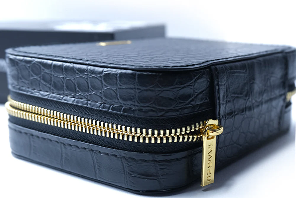 TANGZU Earphone Case MAX - GreshamTech