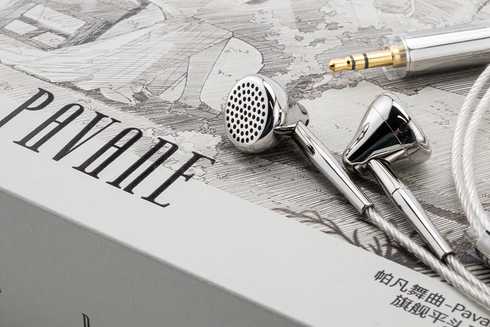 MOONDROP PAVANE 13.5mm Dynamic Driver Flagship Earbuds - GreshamTech