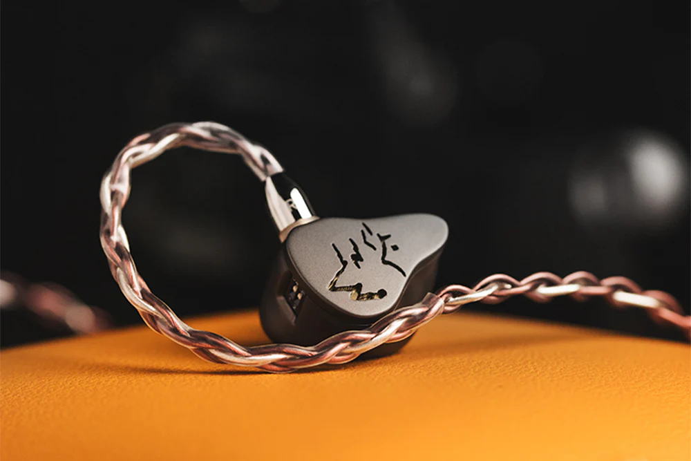 SHANLING ME900 2DD+6BA In-Ear Headphone  - GreshamTech