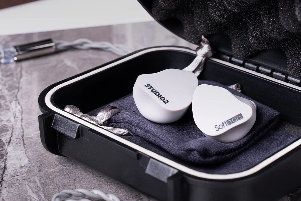 SOFTEARS STUDIO 2 Dual Balanced Armature Drivers In-ear Headphone - GreshamTech