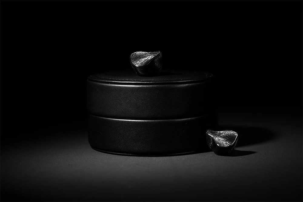 IOAUDIO SOGNO 2DD+6BA In-Ear Headphone - GreshamTech