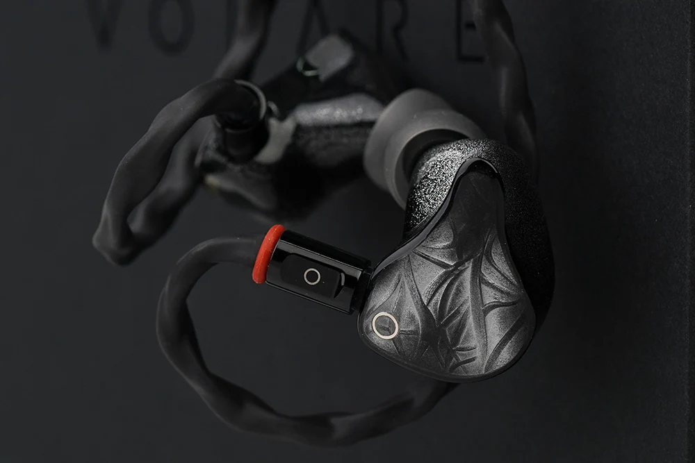 IOAUDIO VOLARE 1DD+4BA+4EST In-Ear Headphone - GreshamTech
