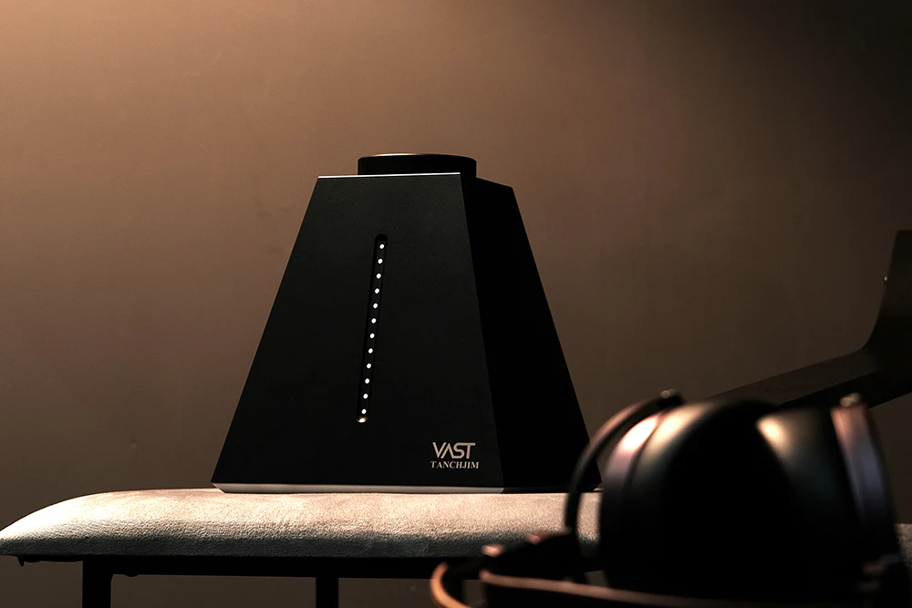 TANCHJIM VAST AK4497EQ Desktop DAC & Headphone Amplifier - GreshamTech