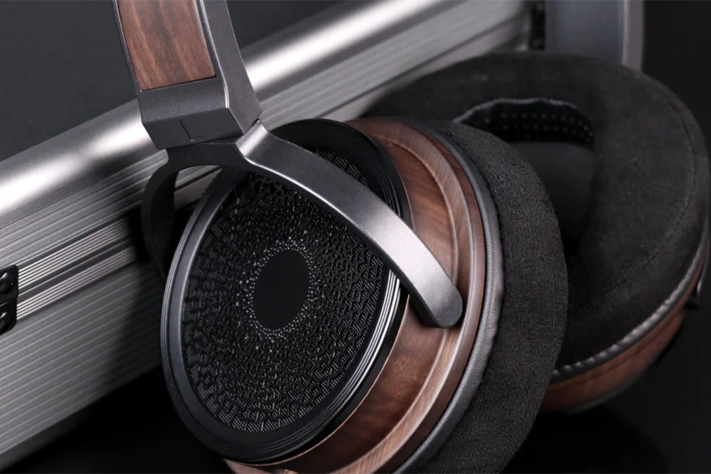 HarmonicDyne Zeus Elite Flagship 50mm Dynamic Driver Over-ear Headphone - GreshamTech