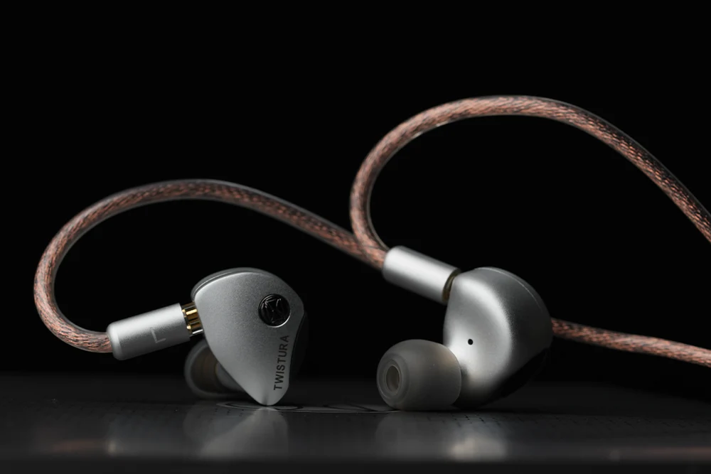 TWISTURA WOODNOTE 10mm Dynamic Driver In-ear Headphone - GreshamTech