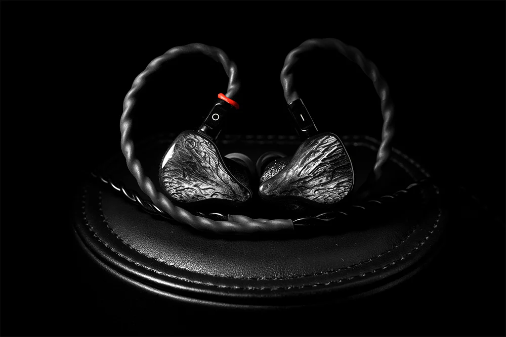 IOAUDIO SOGNO 2DD+6BA In-Ear Headphone - GreshamTech