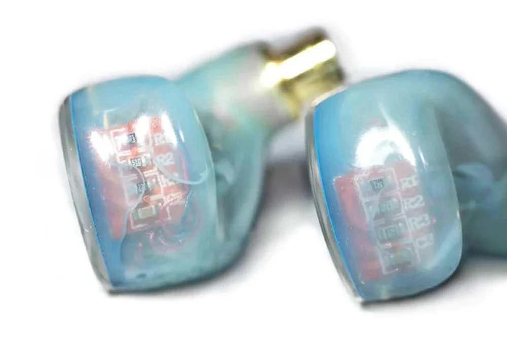 NFAUDIO NF4U Lolita 1DD 4BA In-ear Headphone - GreshamTech