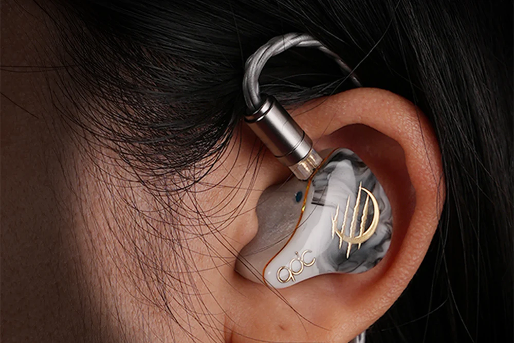 QDC x Aiuto White Tiger II 6BA+2EST In-Ear Headphone - GreshamTech