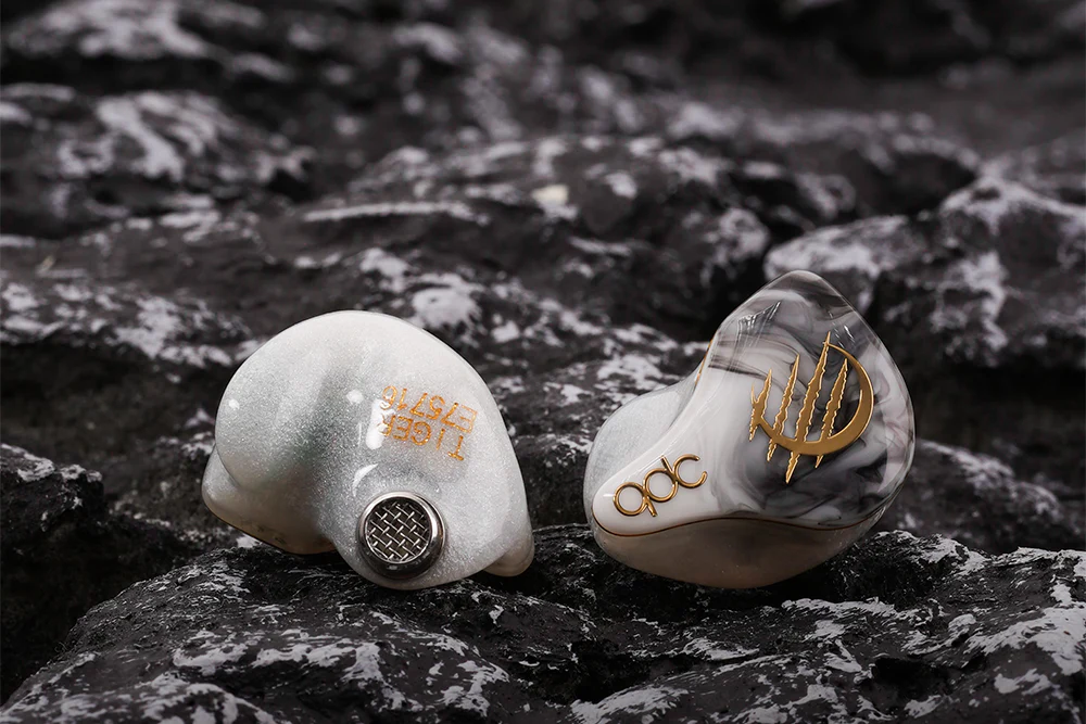QDC x Aiuto White Tiger II 6BA+2EST In-Ear Headphone - GreshamTech