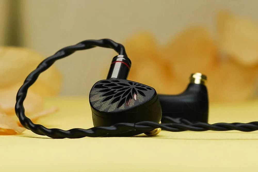 TANGZU YU XUAN JI 10mm Dynamic Driver In-Ear Headphone - GreshamTech