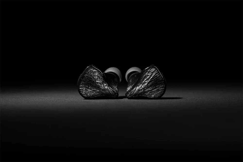 IOAUDIO SOGNO 2DD+6BA In-Ear Headphone - GreshamTech