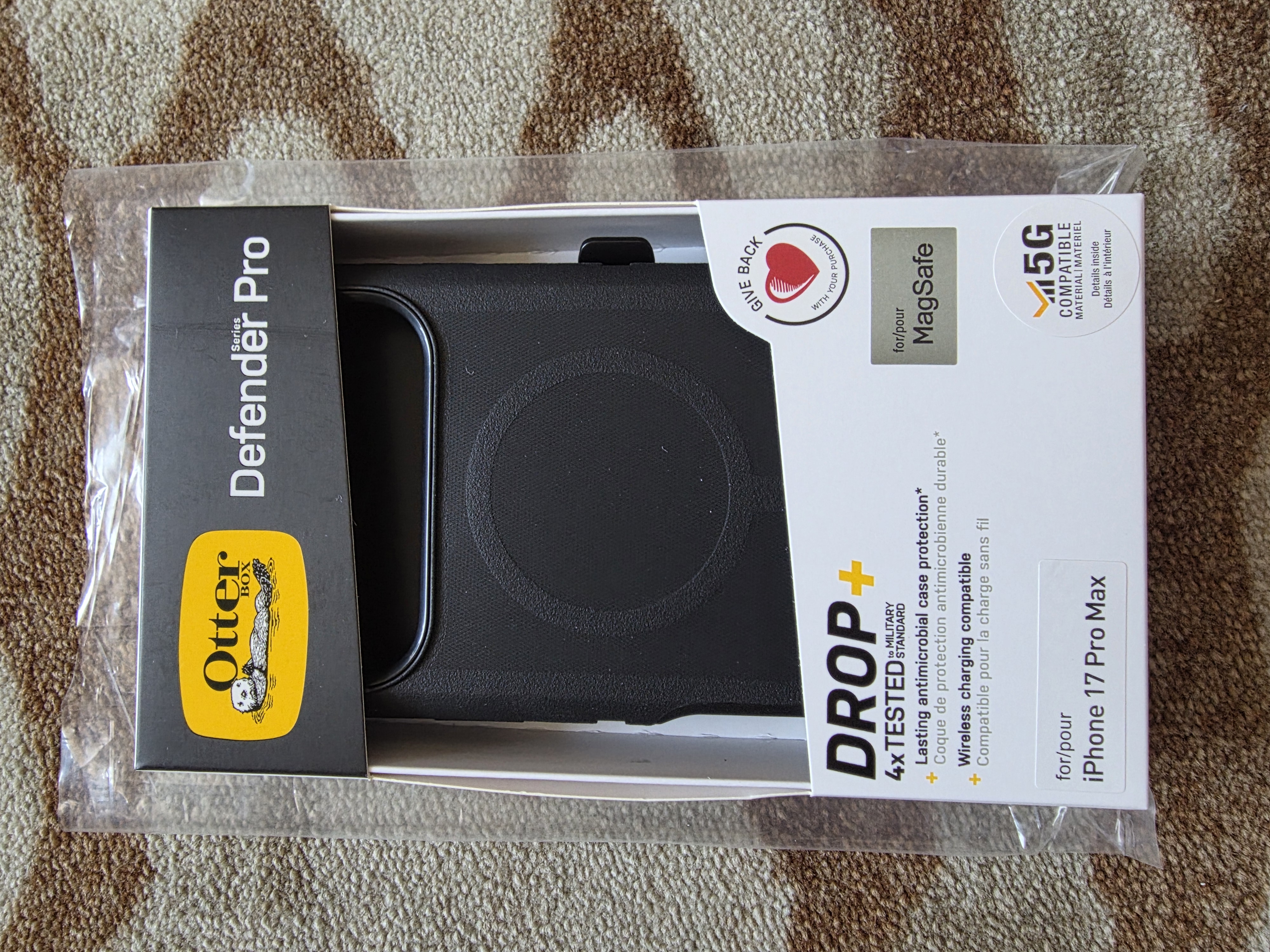 iPhone 17 Pro Max / 17Pro Max Defender Pro Otterbox Magsafe Case Brand New (0867 - GreshamTech