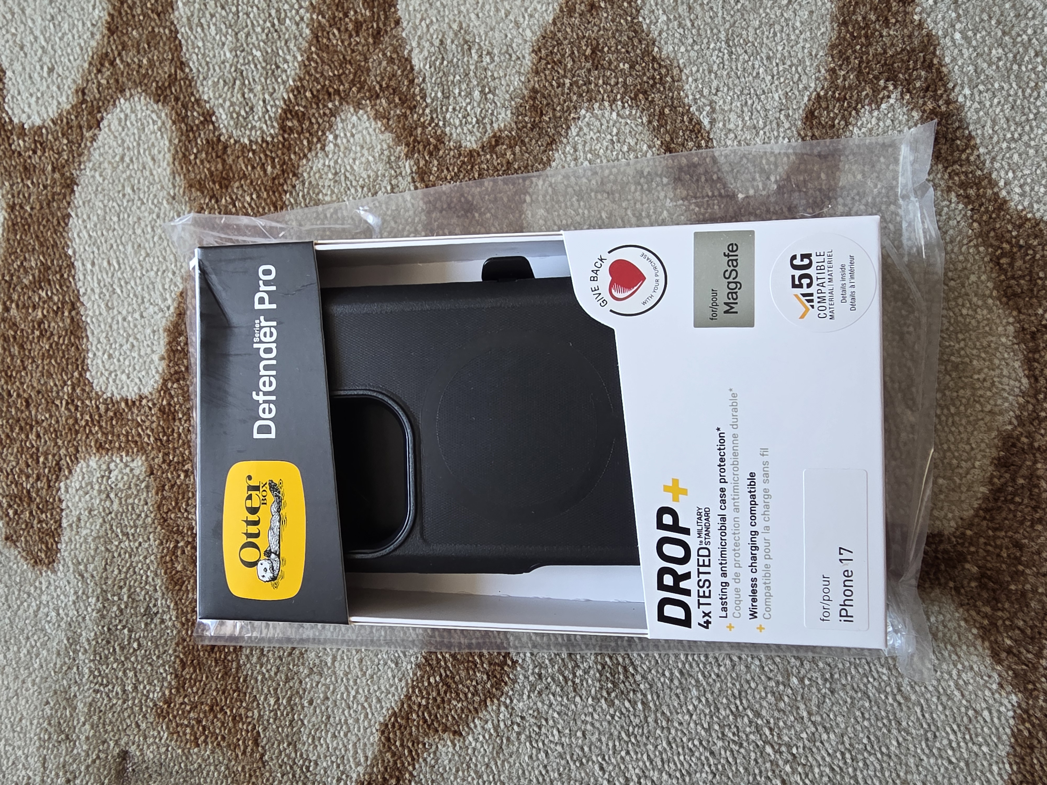 iPhone 17 Defender Pro Otterbox Magsafe Case Brand New (0855) - GreshamTech