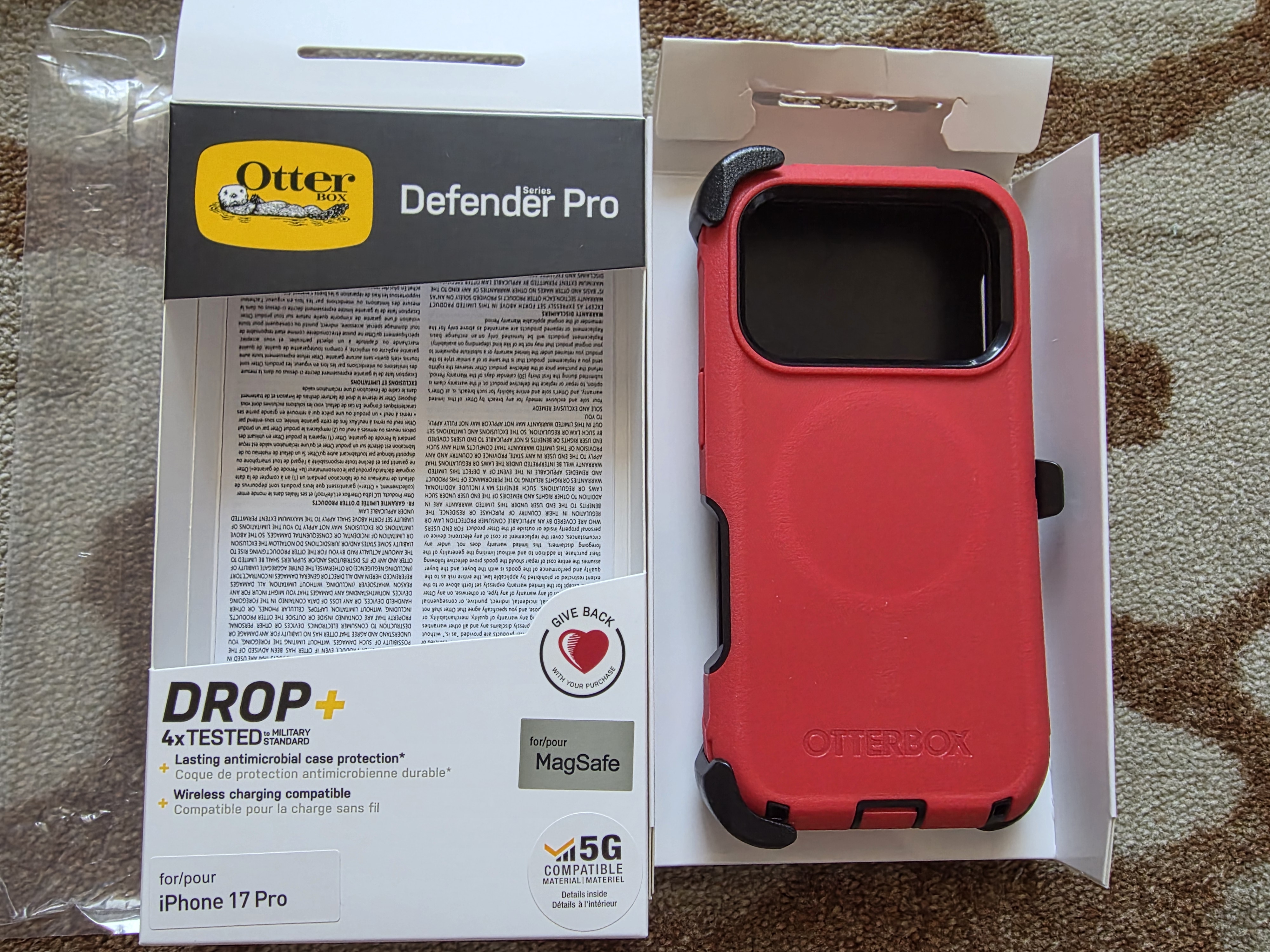 iPhone 17 Pro / 17Pro Defender Pro Otterbox Magsafe Case Brand New (0864) - GreshamTech