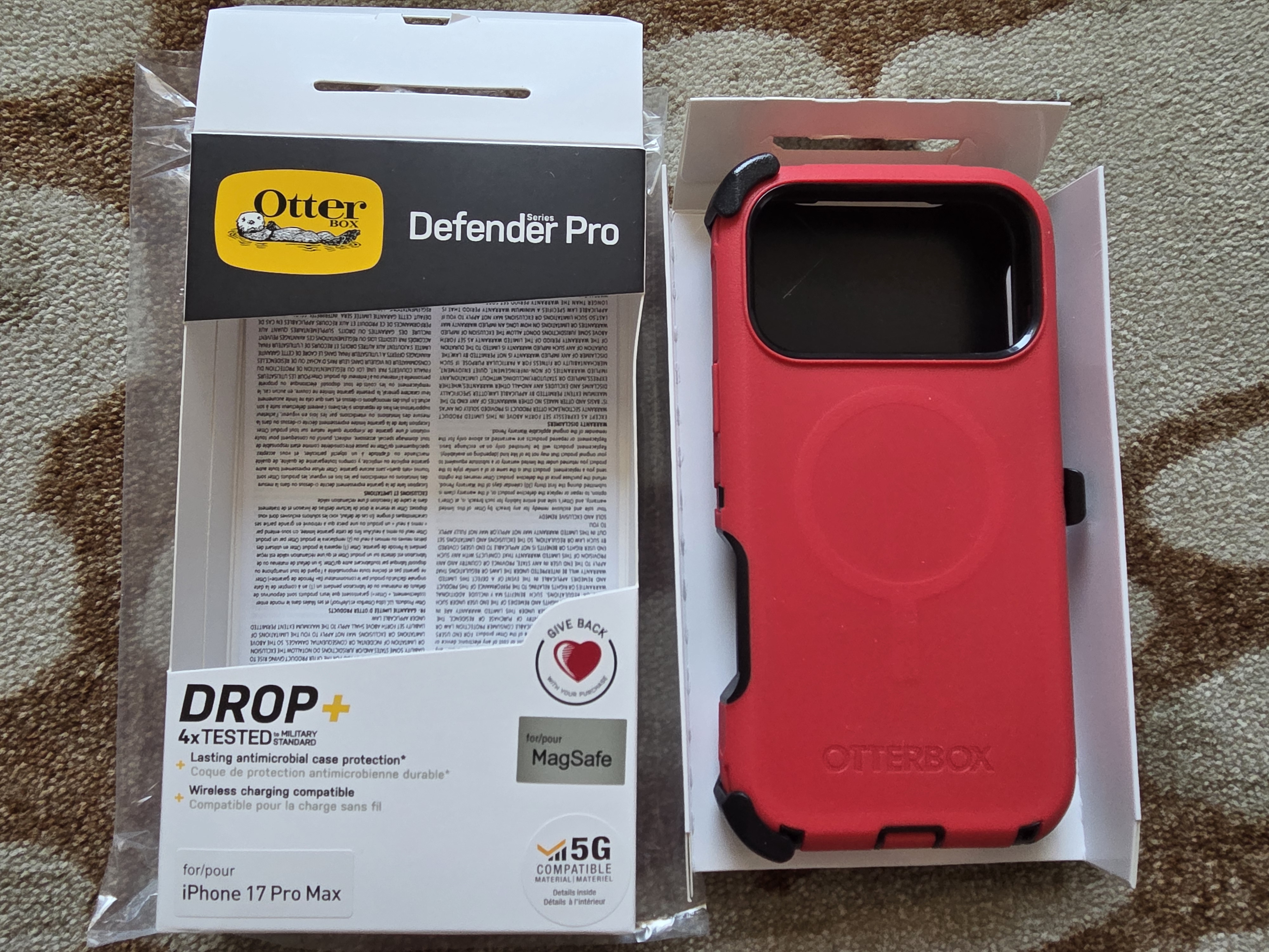 iPhone 17 Pro Max / 17Pro Max Defender Pro Otterbox Magsafe Case Brand New (0868 - GreshamTech
