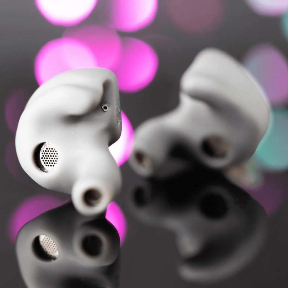 FiR Audio Neon 4 - GreshamTech