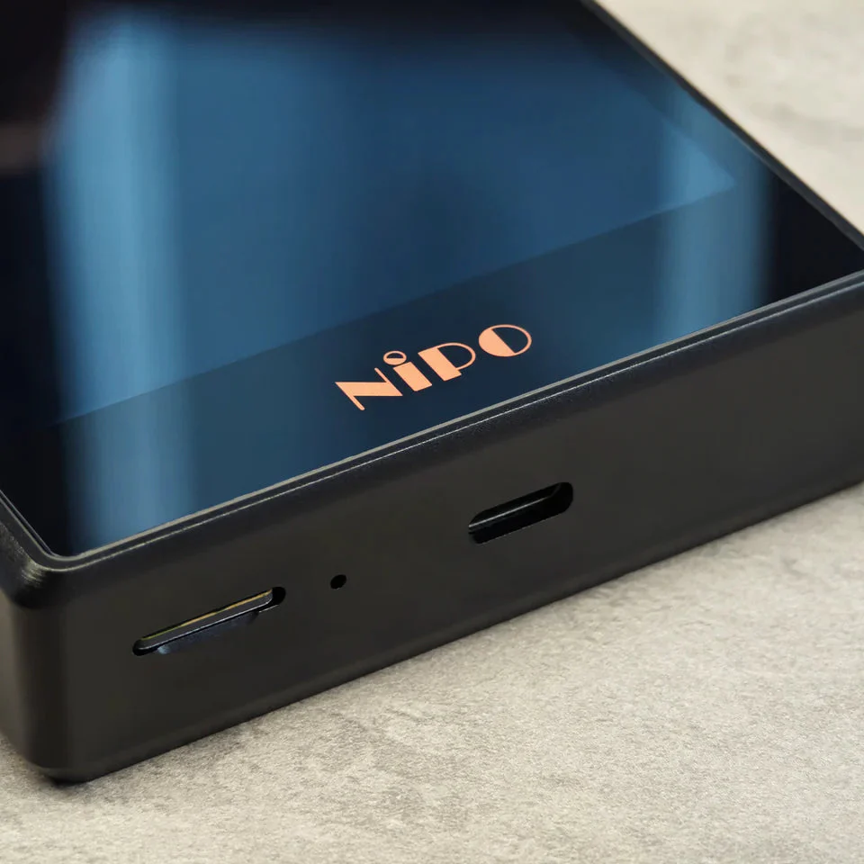 NiPO N2 Falgship Portable Music Player - GreshamTech