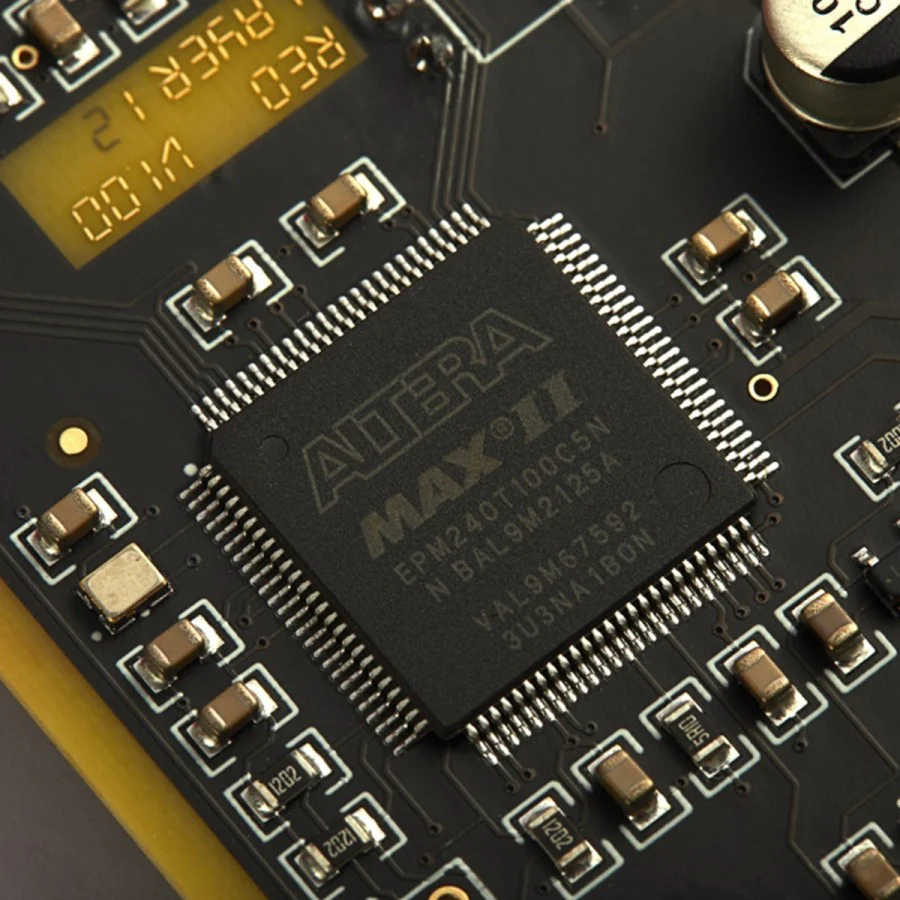 Holo Audio Red - GreshamTech