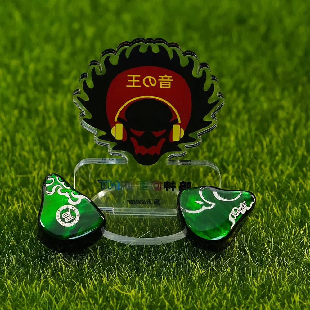 JUZEAR x Z Reviews Defiant - GreshamTech