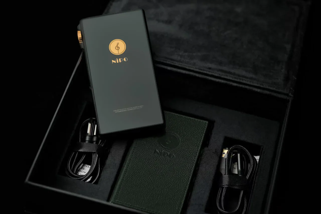 NiPO N2 Falgship Portable Music Player - GreshamTech