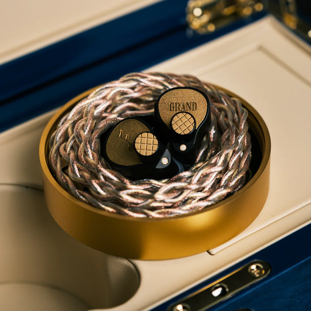 Grand Maestro Anniversary Limited Edition - GreshamTech