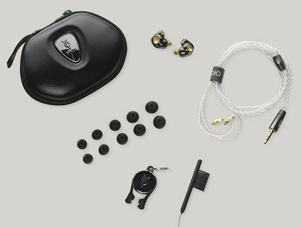 Meze Advar - GreshamTech