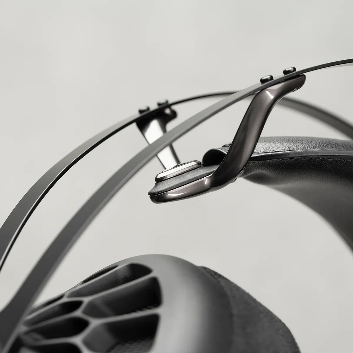 Meze 105 AER - GreshamTech