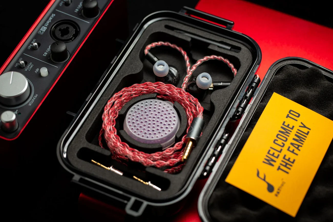 FATFreq Scarlet Mini - GreshamTech