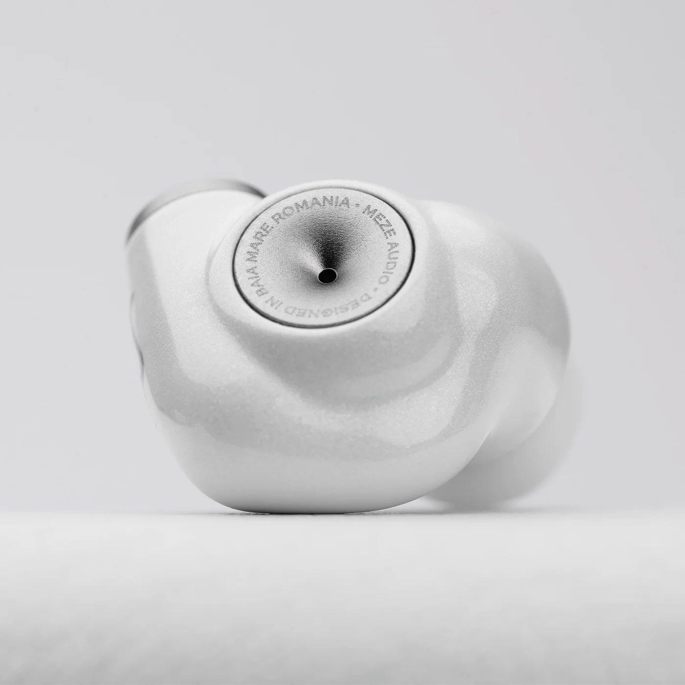 Meze Alba - GreshamTech