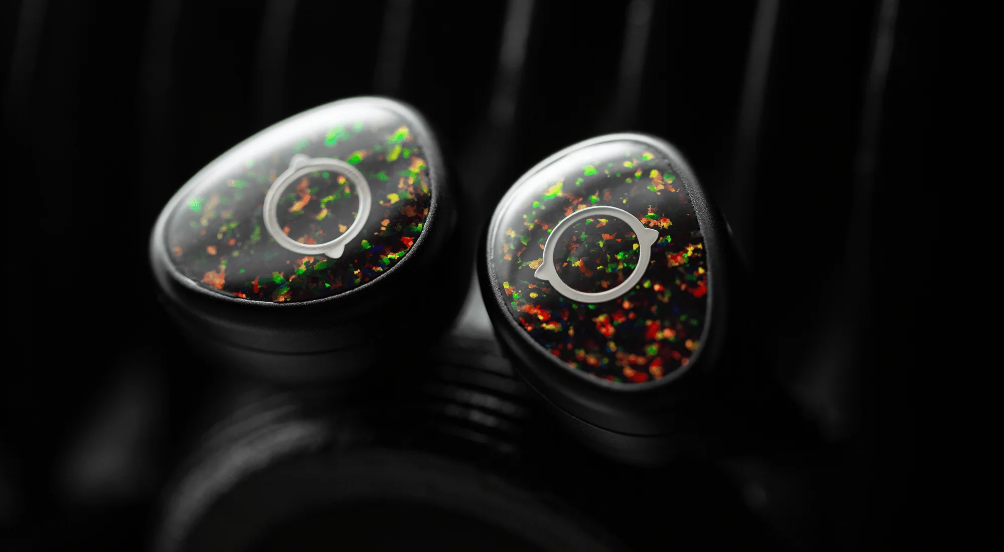 Lime Ears Incognita - GreshamTech