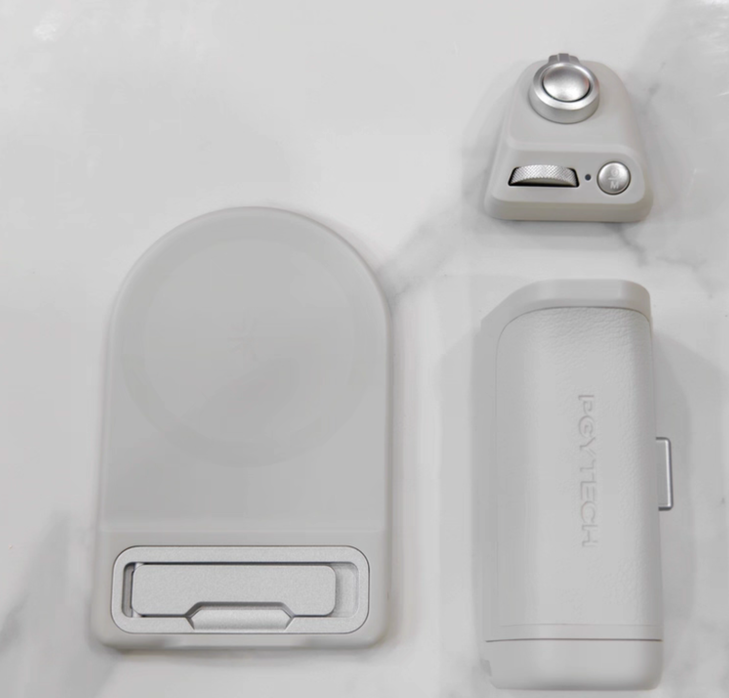 iPhone Android Magsafe Camera Kit Bluetooth connection with battery recharge - GreshamTech